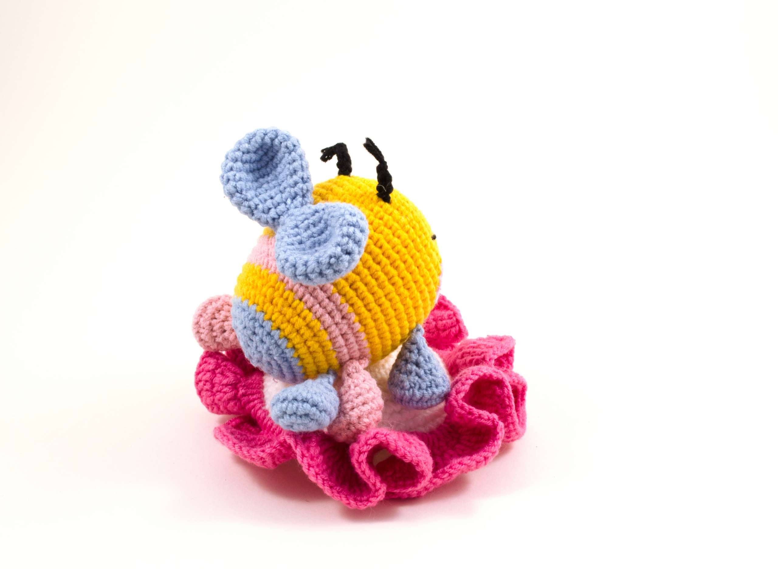 crochet bibi the bee back view
