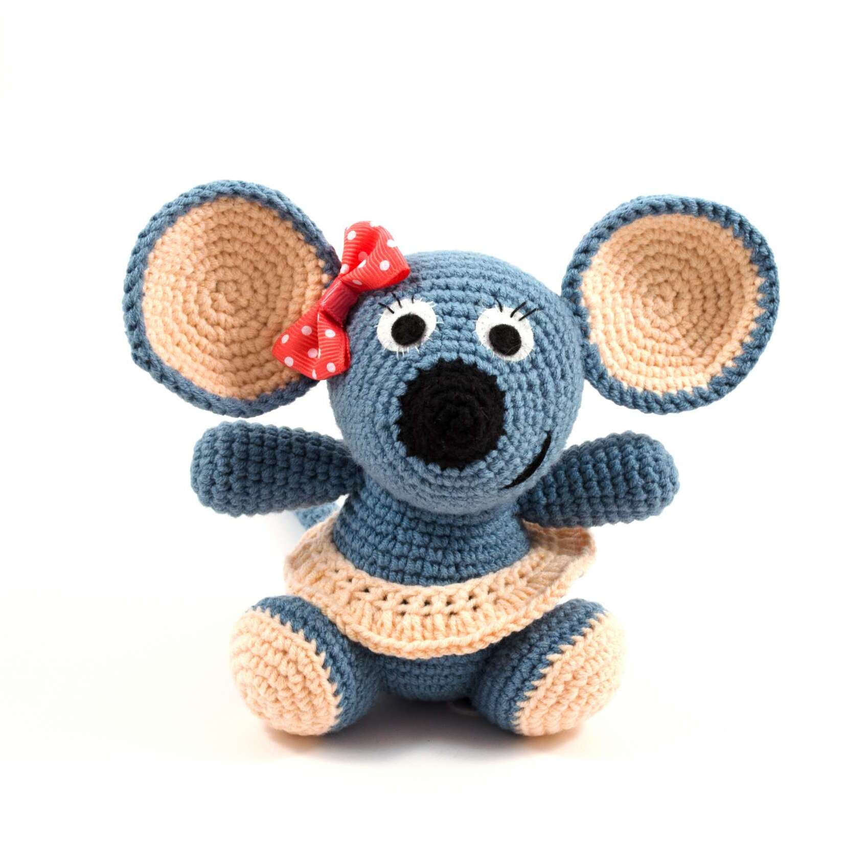 amigurumi girl mouse front view