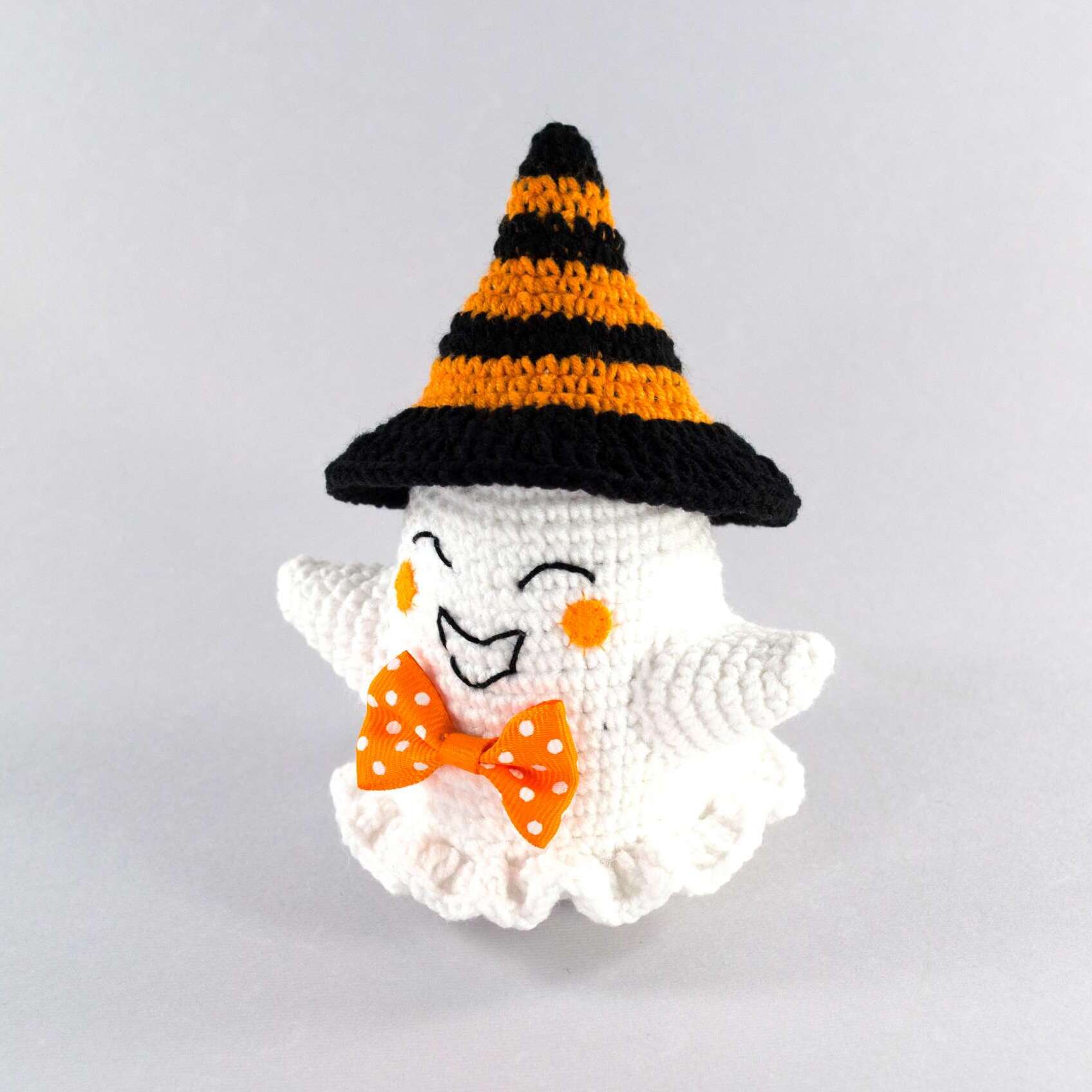 crochet orange ghost front view