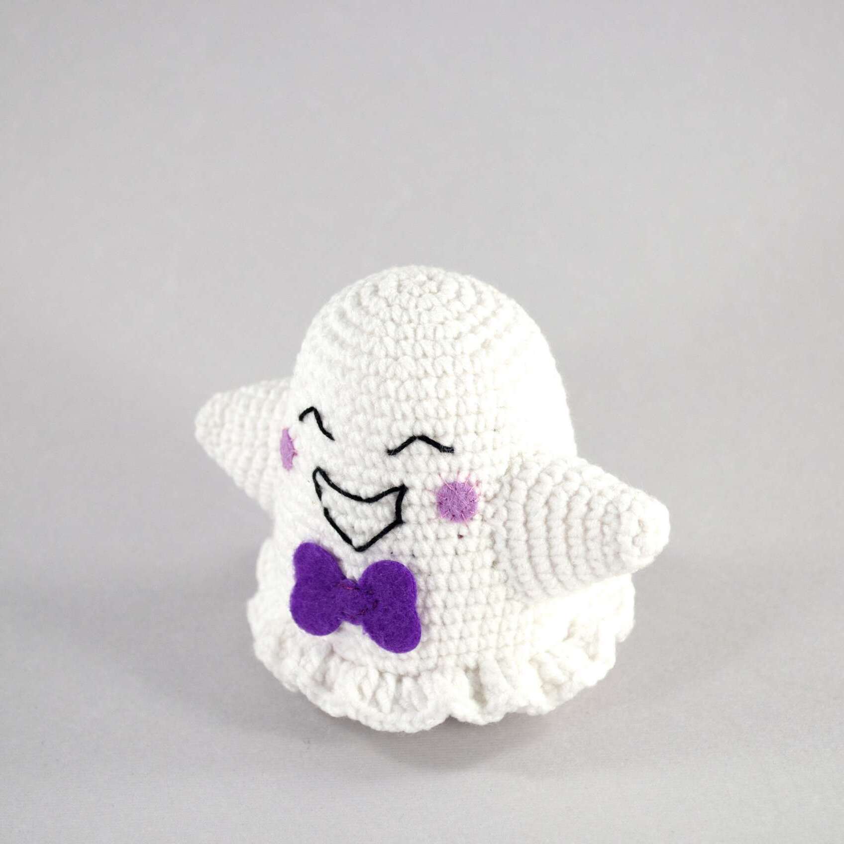 crochet ghost front view