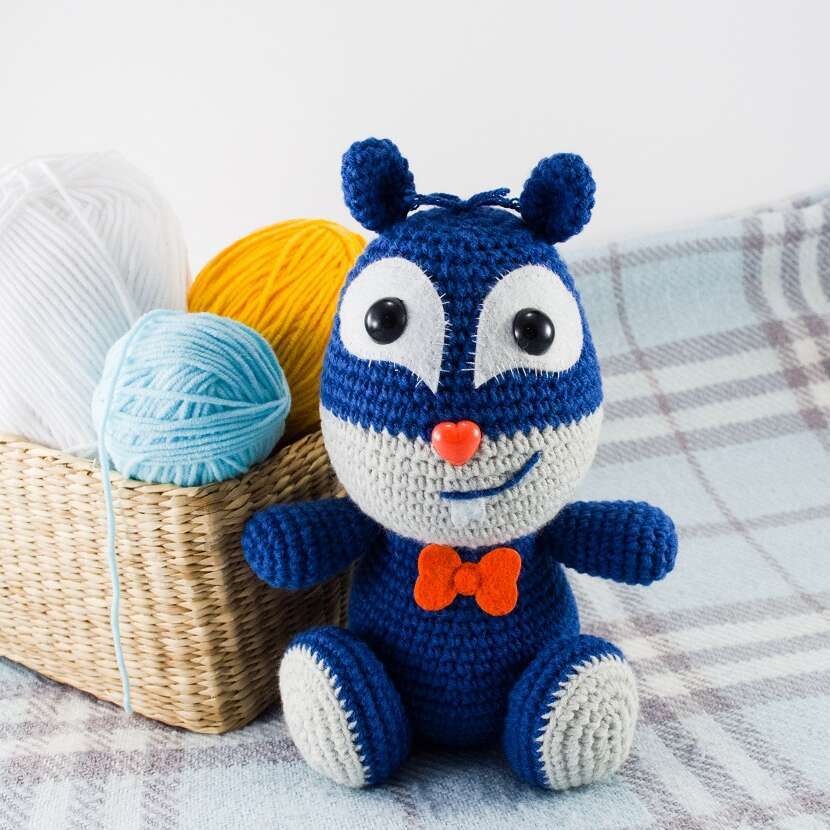 amigurumi blue squirrel front view