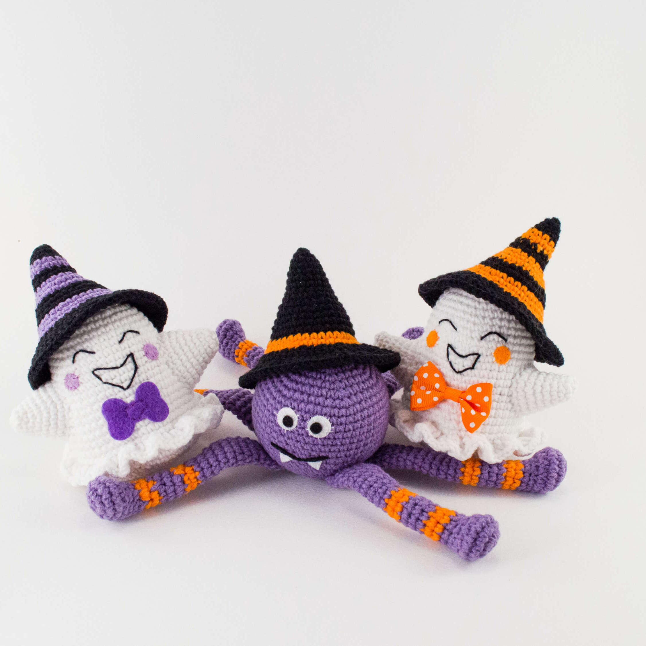 Halloween spider and ghosts