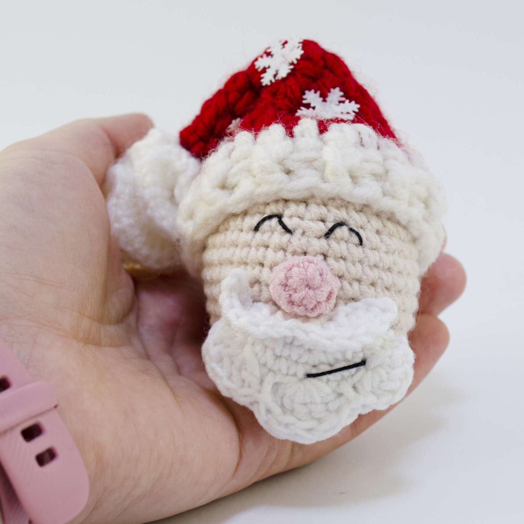 Crochet Santa Claus Ornament Pattern - Image 3